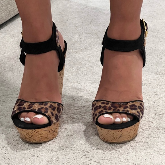Steve Madden wedges - Picture 2 of 4